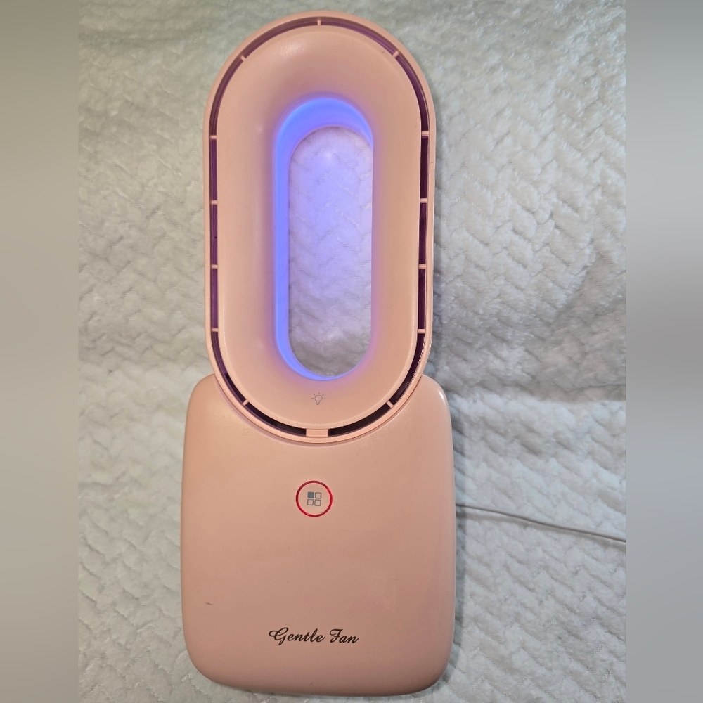 Small Tower Fan, 11.8 Inch Personal Portable pink Rechargeable battry powered